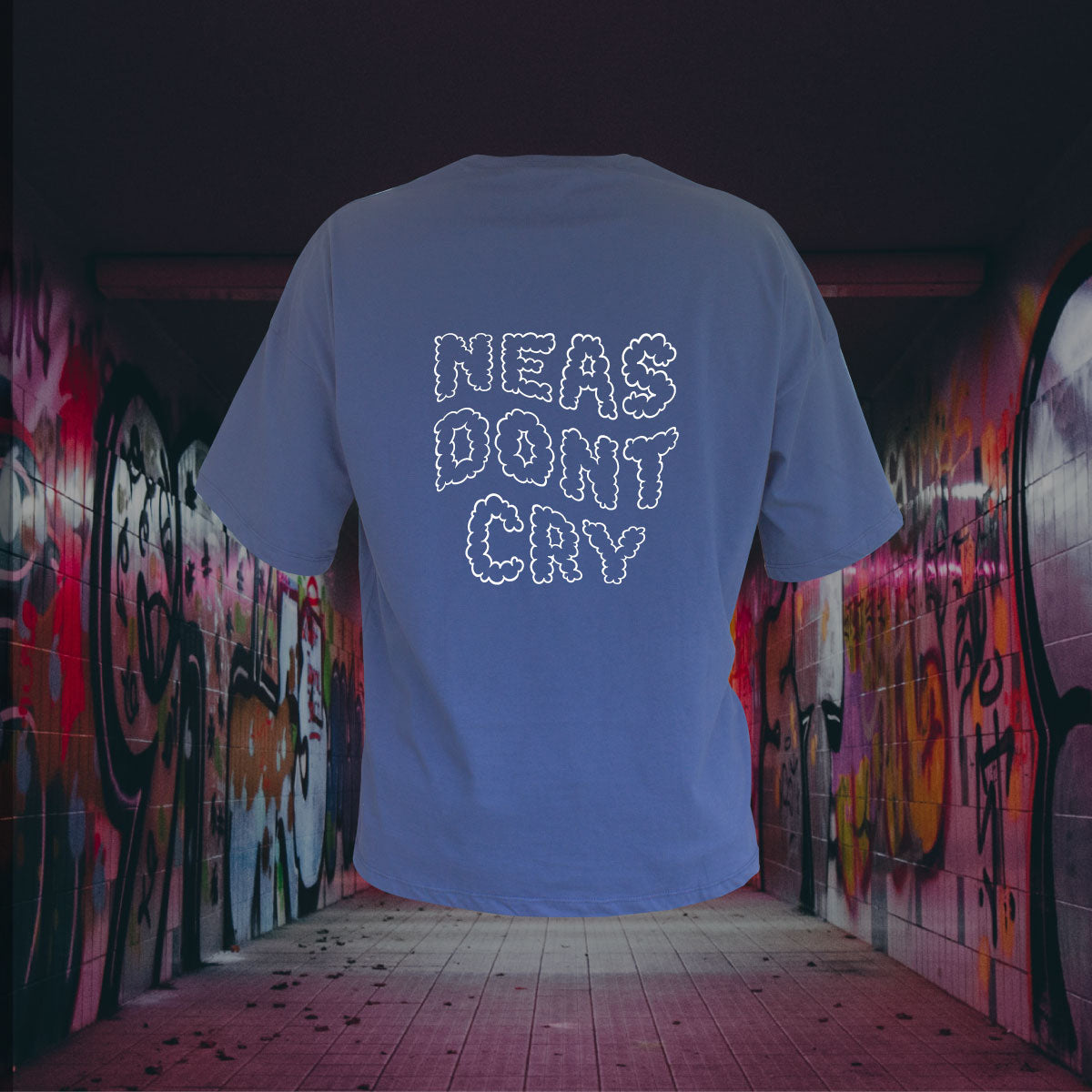 Camiseta oversize - Neas dont cry